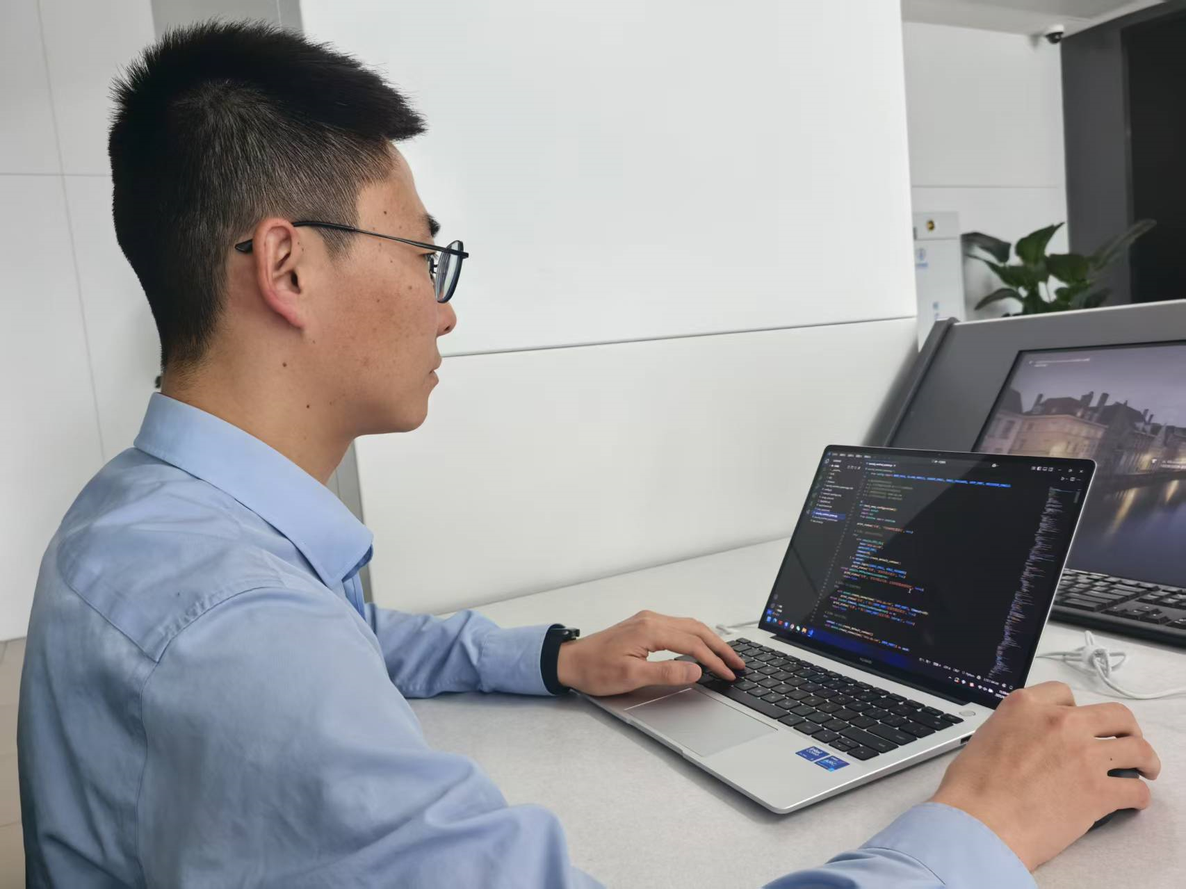  陕煤榆北信息化运维分公司：当 DeepSeek 大模型成为网络安全 “翻译官