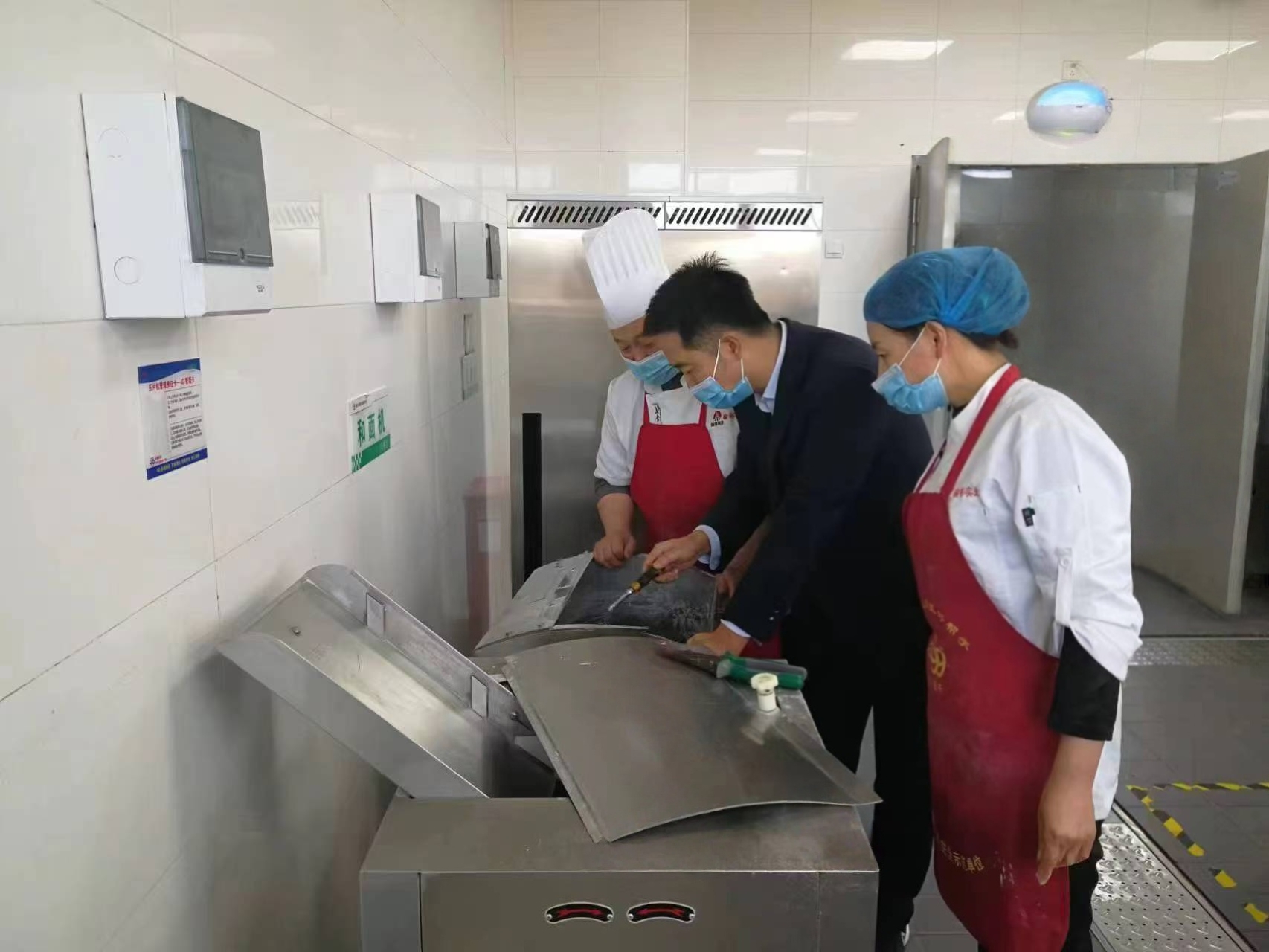  用“赚钱思维”算“花钱账”让每笔投入都生出效益