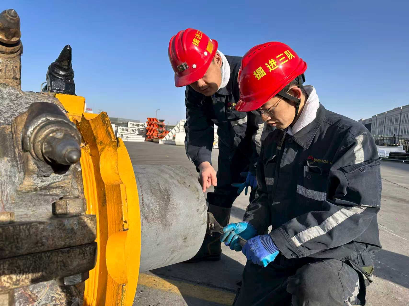  团青聚合力，绘就企业高质量发展青春画卷