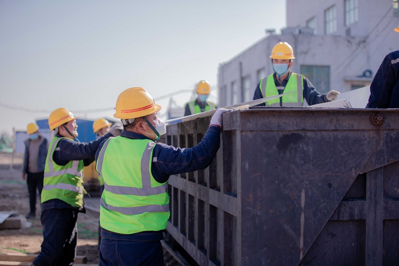 1739863253110565.jpg 67a71bcb568bc.jpg