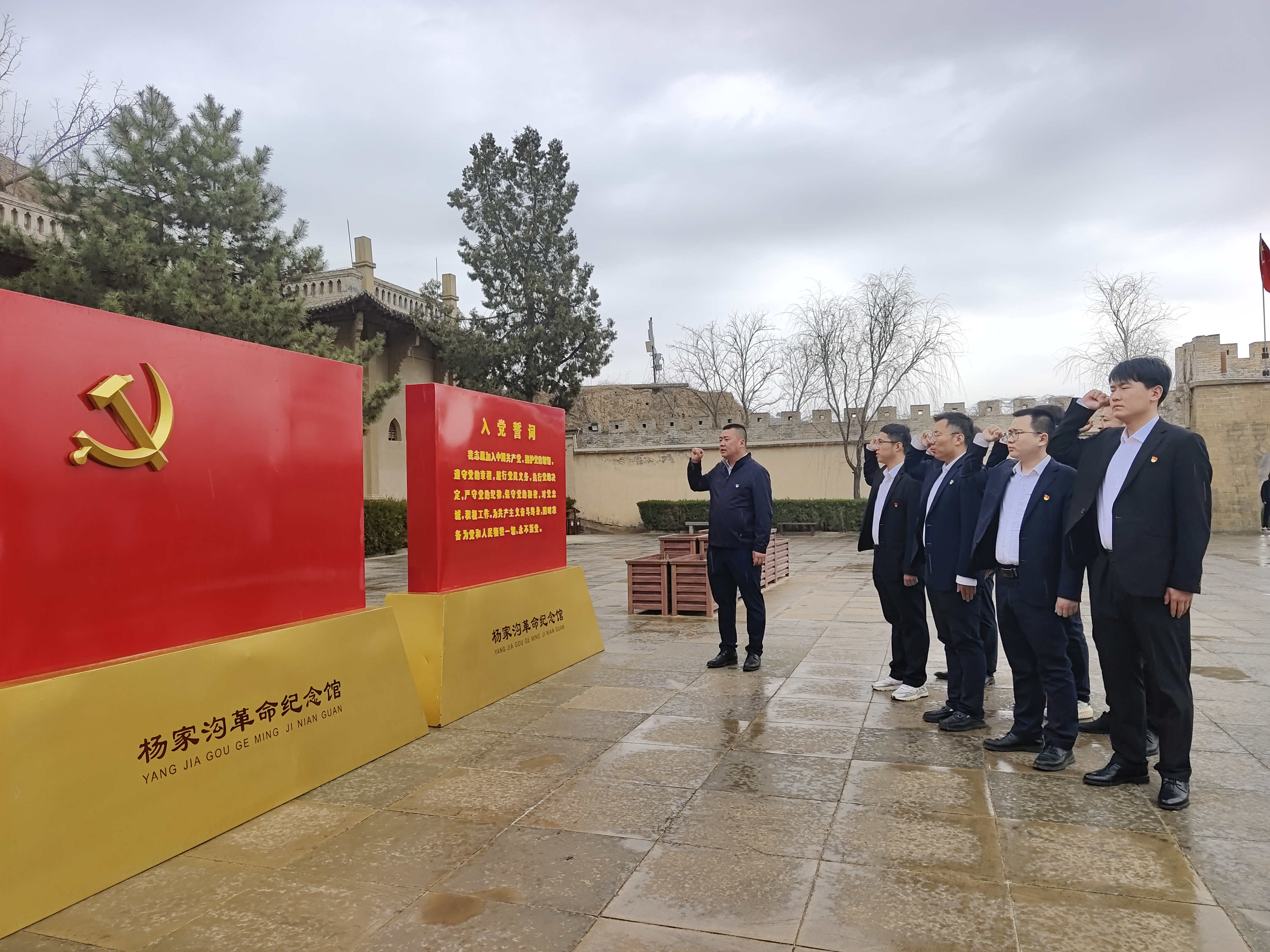 1740132249635536.jpg 图一.jpg