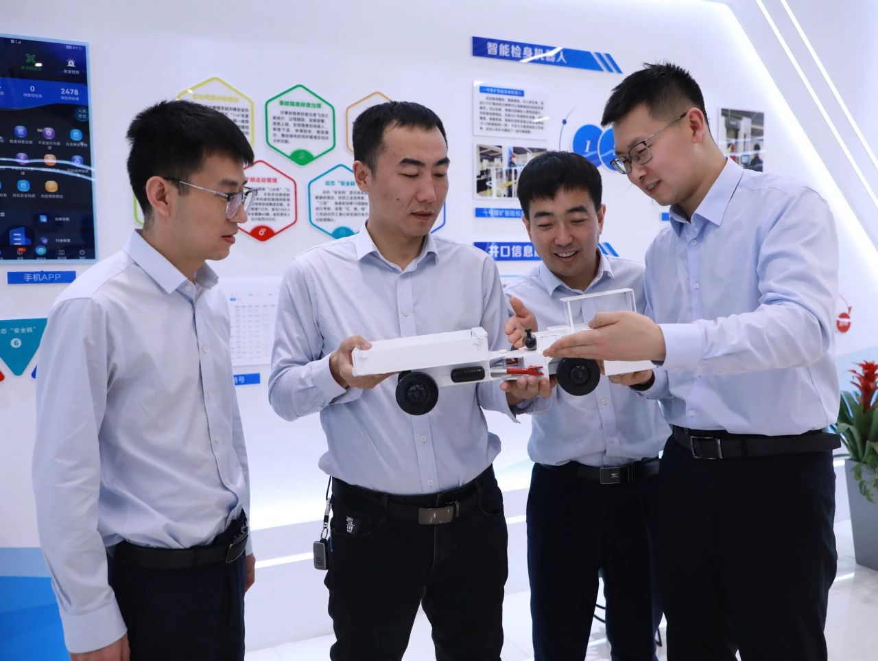 1744272952109877.jpg 图三.jpg