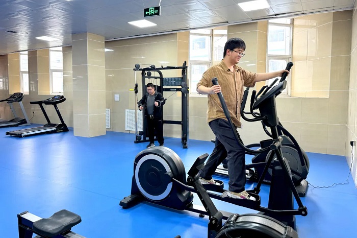 1746522629168555.jpg 陕煤集团澄合矿业公司职工业余文化生活.jpg